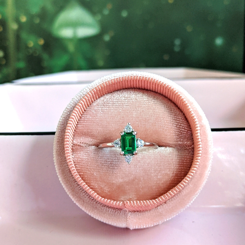 Sterling Silver Emerald Ring